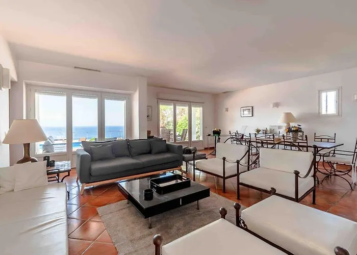 Belle Avec Acces Direct A La Villa