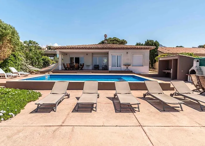 Belle Avec Accès Direct à La Villa *